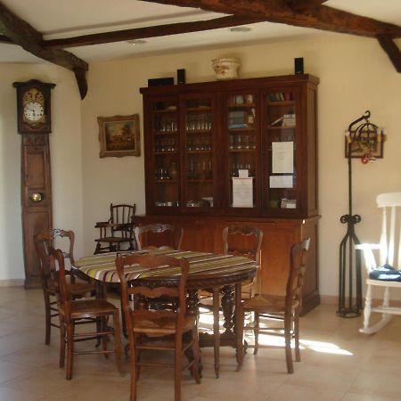 Вилла Le Manege De Royaumont Saint-Arnoult  Экстерьер фото